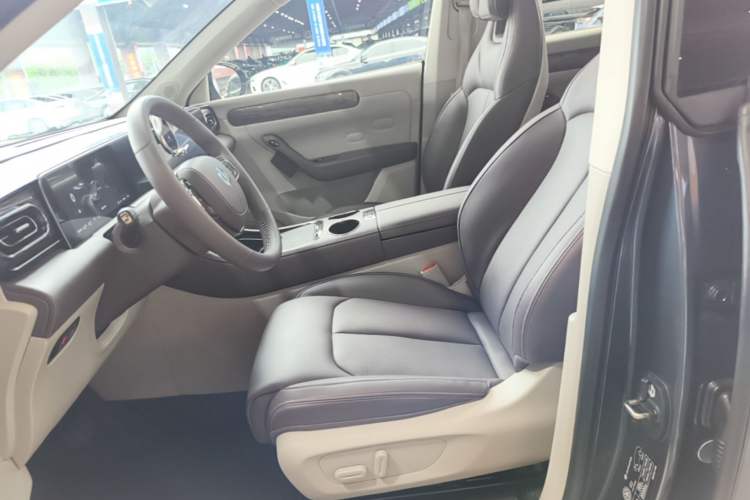 Used Leapmotor C11 2024 Range-Extended 300 Luxury Edition Left Front Seat