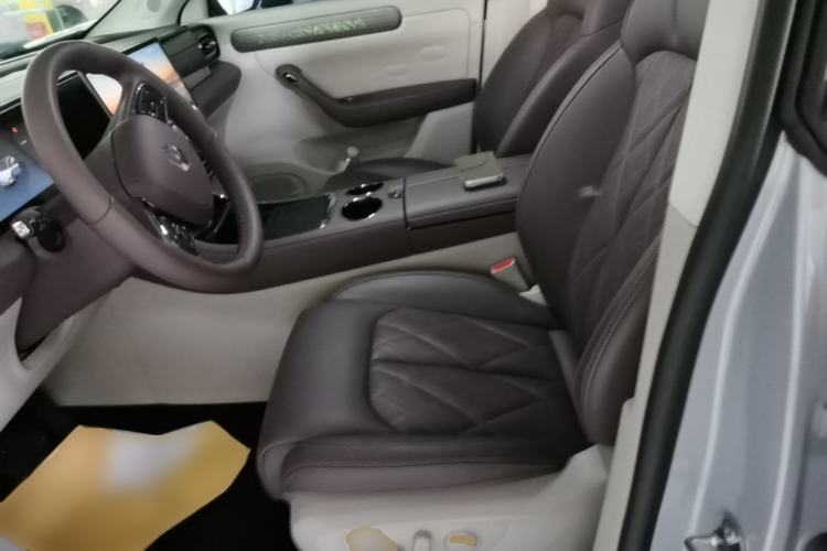 Used Leapmotor C11 2024 All-Electric 580 Luxury Edition Left Front Seat