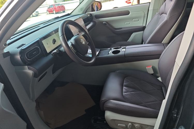 Used Leapmotor C11 2024 Range-Extended 300 Luxury Edition Left Front Seat