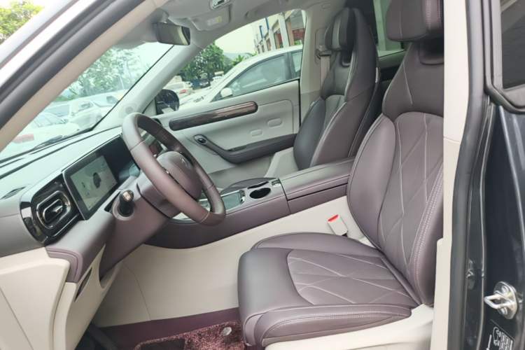 Used Leapmotor C11 2024 Range-Extended 300 Luxury Edition Left Front Seat