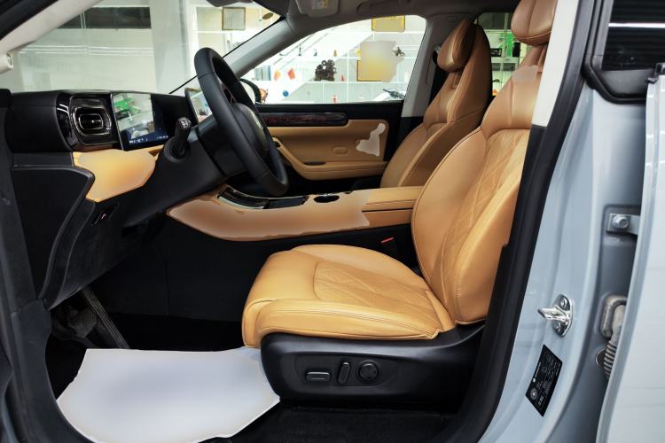 Used Leapmotor C11 2024 Range-Extended 300 Luxury Edition Left Front Seat