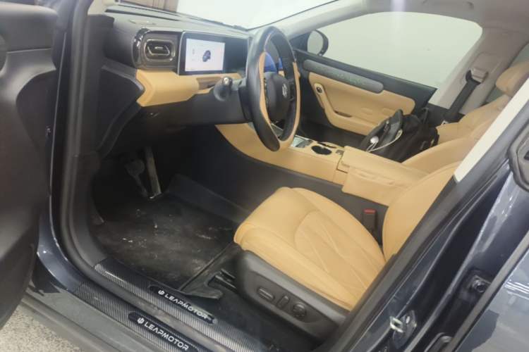 Used Leapmotor C11 2024 All-Electric 580 Luxury Edition Left Front Seat