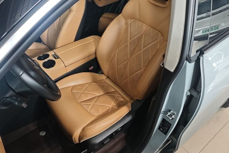 Used Leapmotor C11 2024 All-Electric 580 Luxury Edition Left Front Seat