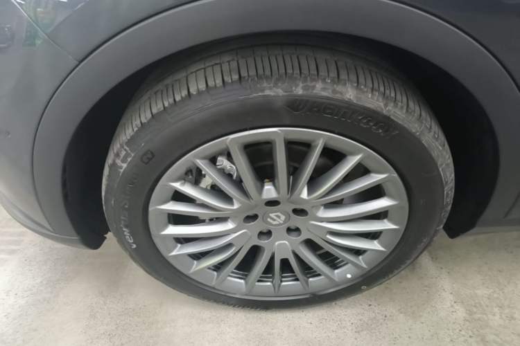 Used Leapmotor C11 2024 Range-Extended 300 Luxury Edition Left Front Wheel Hub