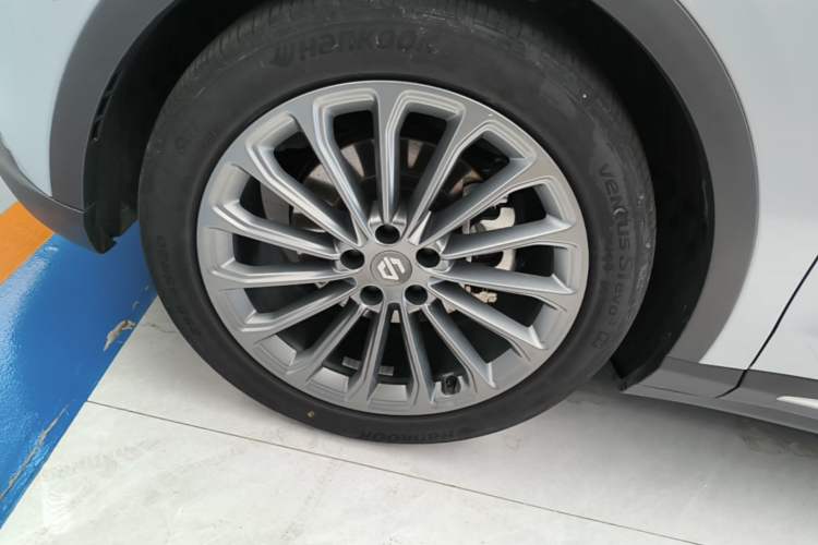 Used Leapmotor C11 2024 All-Electric 580 Luxury Edition Left Front Wheel Hub