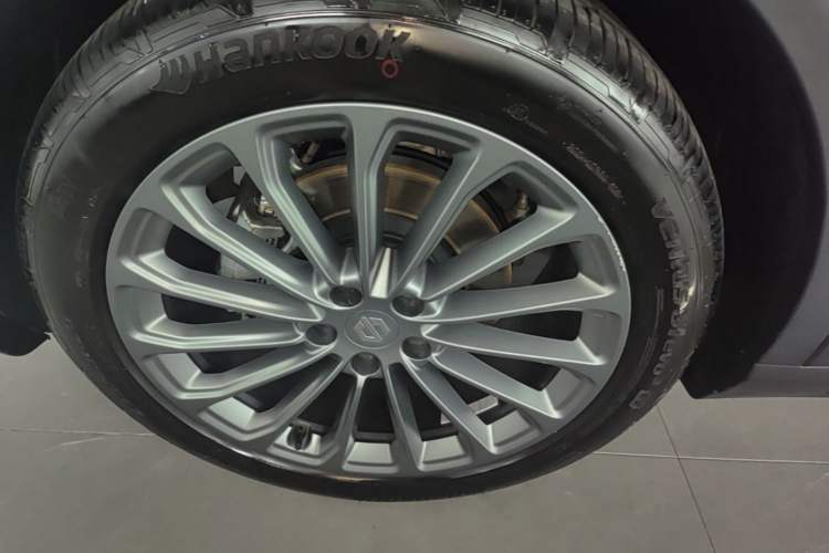 Used Leapmotor C11 2024 Range-Extended 300 Luxury Edition Left Front Wheel Hub