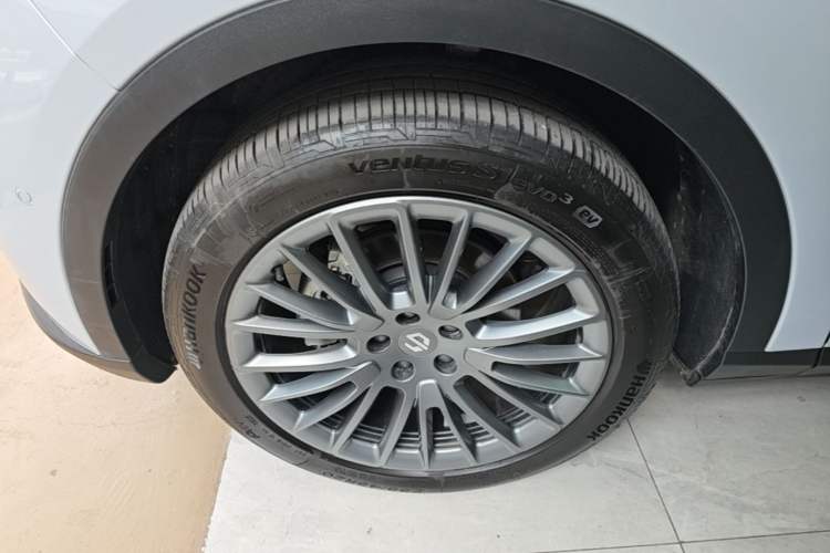 Used Leapmotor C11 2024 Range-Extended 300 Luxury Edition Left Front Wheel Hub