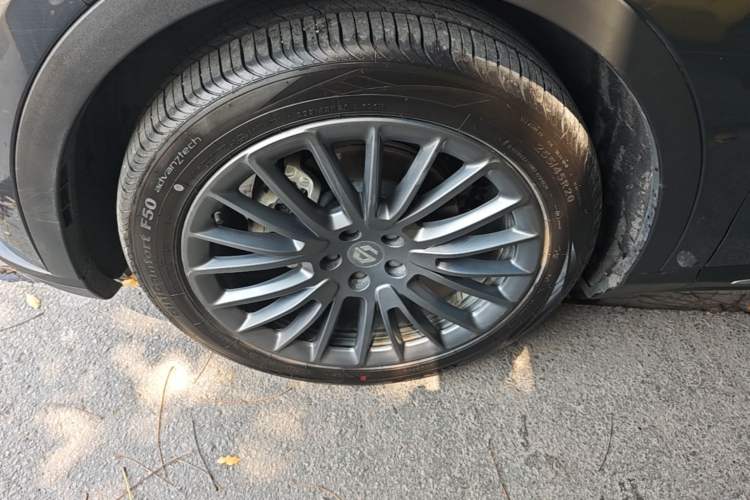 Used Leapmotor C11 2024 Range-Extended 300 Luxury Edition Left Front Wheel Hub