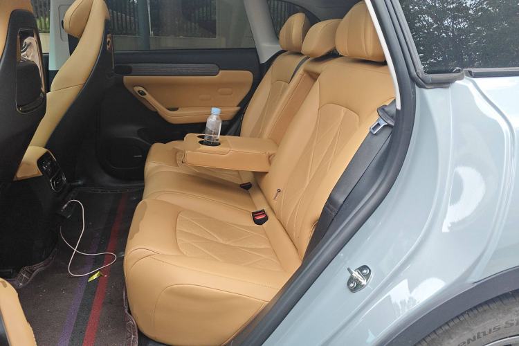 Used Leapmotor C11 2024 All-Electric 580 Luxury Edition Left Rear Seat