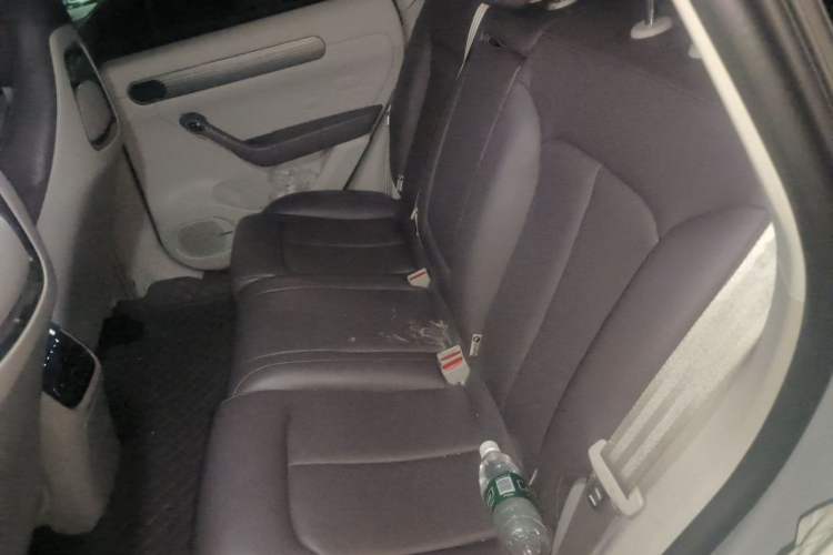Used Leapmotor C11 2024 All-Electric 580 Luxury Edition Left Rear Seat