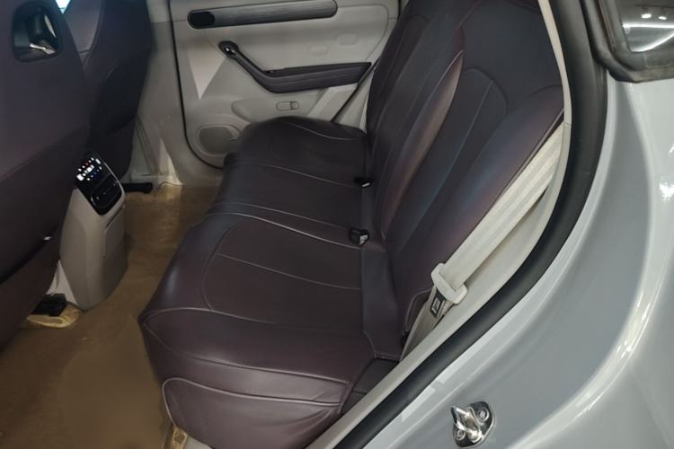Used Leapmotor C11 2024 All-Electric 580 Luxury Edition Left Rear Seat