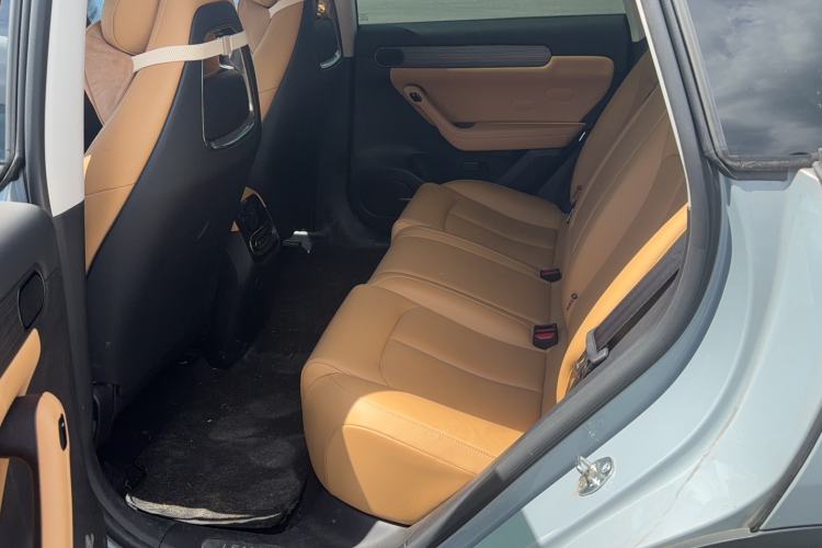 Used Leapmotor C11 2024 All-Electric 580 Luxury Edition Left Rear Seat