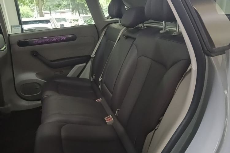 Used Leapmotor C11 2024 Range-Extended 300 Luxury Edition Left Rear Seat