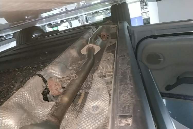 Used Leapmotor C11 2024 Range-Extended 300 Luxury Edition Left Side Sill
