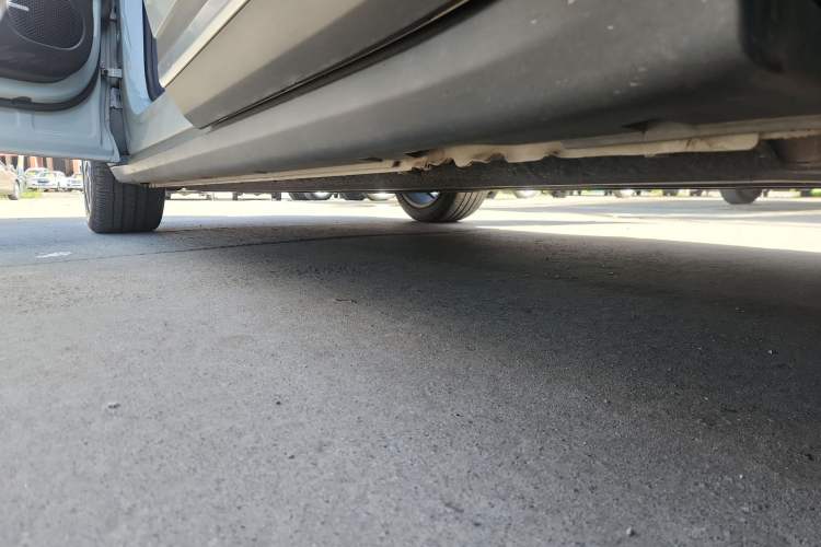Used Leapmotor C11 2024 All-Electric 580 Luxury Edition Left Side Sill