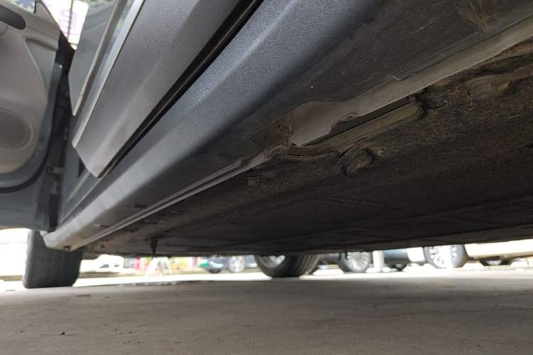 Used Leapmotor C11 2024 All-Electric 580 Luxury Edition Left Side Sill