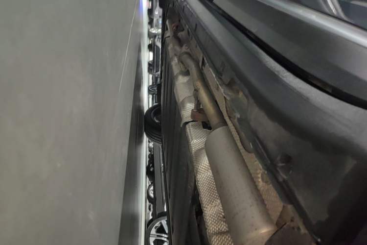 Used Leapmotor C11 2024 Range-Extended 300 Luxury Edition Left Side Sill
