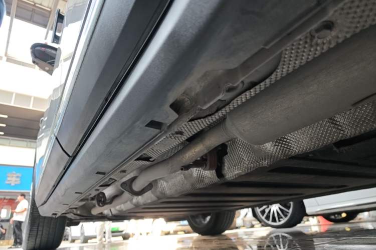 Used Leapmotor C11 2024 Range-Extended 300 Luxury Edition Left Side Sill