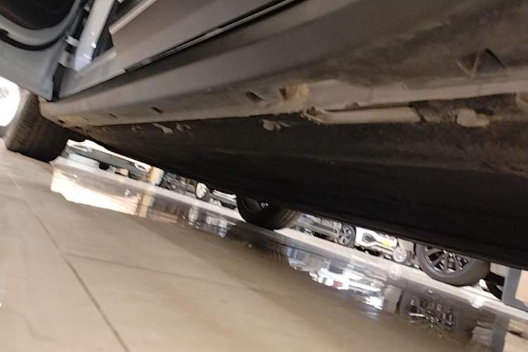 Used Leapmotor C11 2024 All-Electric 580 Luxury Edition Left Side Sill