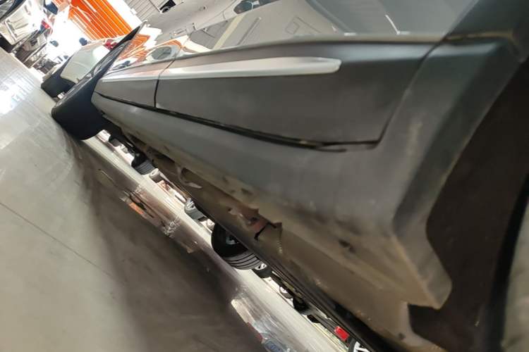 Used Leapmotor C11 2024 Range-Extended 300 Luxury Edition Left Side Sill