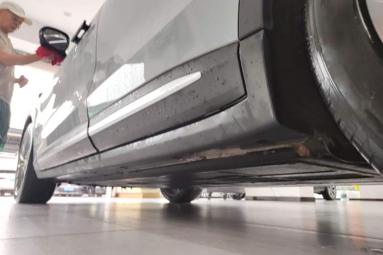 Used Leapmotor C11 2024 All-Electric 580 Luxury Edition Left Side Sill