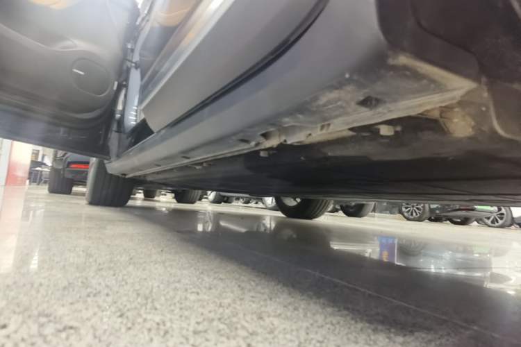 Used Leapmotor C11 2024 All-Electric 580 Luxury Edition Left Side Sill