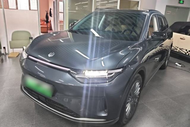 Leapmotor C11 2024 All-Electric 580 Luxury Edition с пробегом