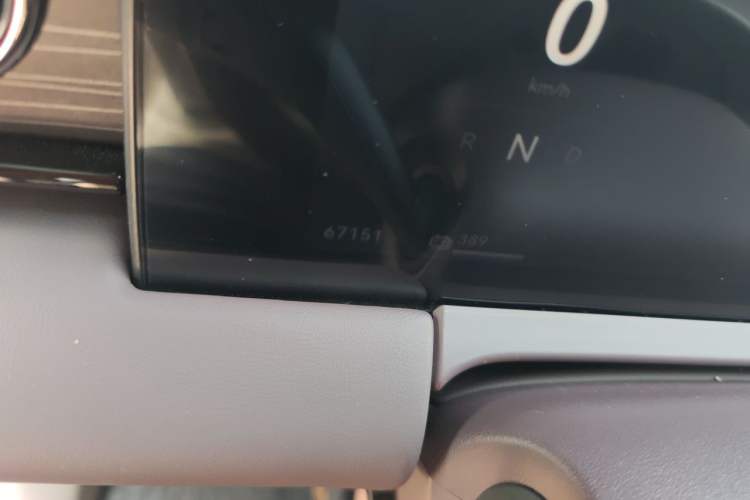 Used Leapmotor C11 2024 All-Electric 580 Luxury Edition Odometer Close Up