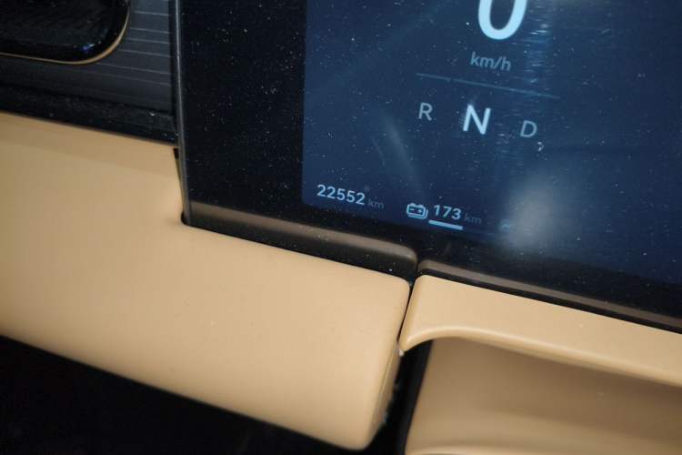 Used Leapmotor C11 2024 All-Electric 580 Luxury Edition Odometer Close Up