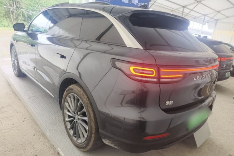 Used Leapmotor C11 2024 All-Electric 580 Luxury Edition Rear Left 45 Deg
