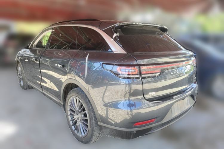 Used Leapmotor C11 2024 Range-Extended 300 Luxury Edition Rear Left 45 Deg