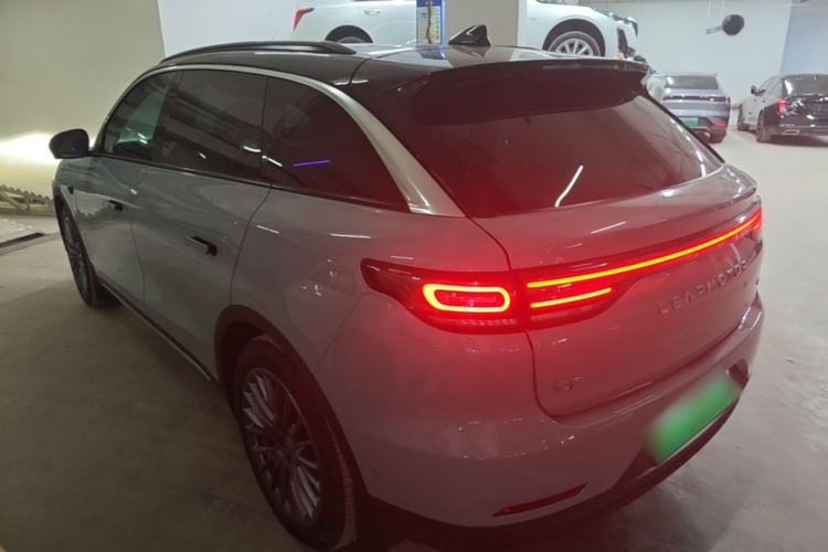 Used Leapmotor C11 2024 All-Electric 580 Luxury Edition Rear Left 45 Deg
