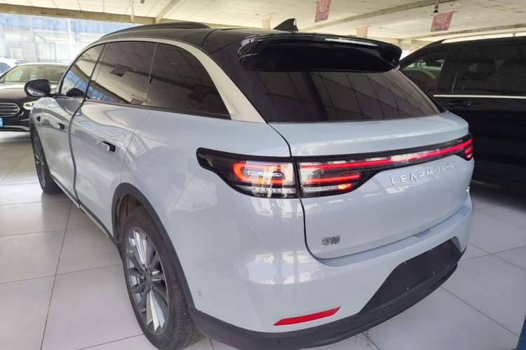 Used Leapmotor C11 2024 All-Electric 580 Luxury Edition Rear Left 45 Deg