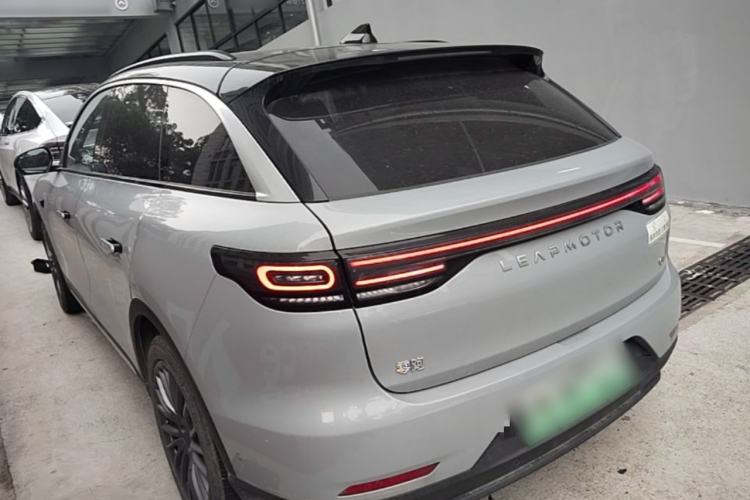Used Leapmotor C11 2024 All-Electric 580 Luxury Edition Rear Left 45 Deg