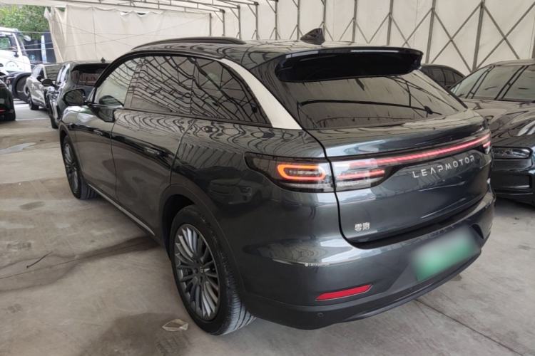 Used Leapmotor C11 2024 All-Electric 580 Luxury Edition Rear Left 45 Deg