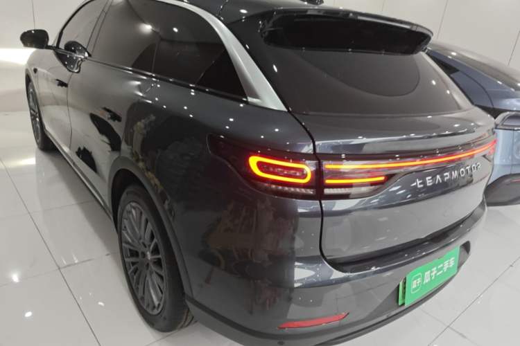 Used Leapmotor C11 2024 All-Electric 580 Luxury Edition Rear Left 45 Deg