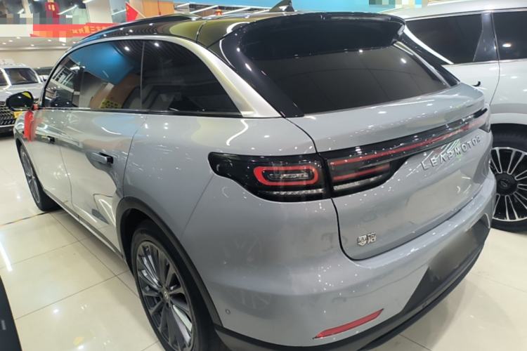 Used Leapmotor C11 2024 All-Electric 580 Luxury Edition Rear Left 45 Deg