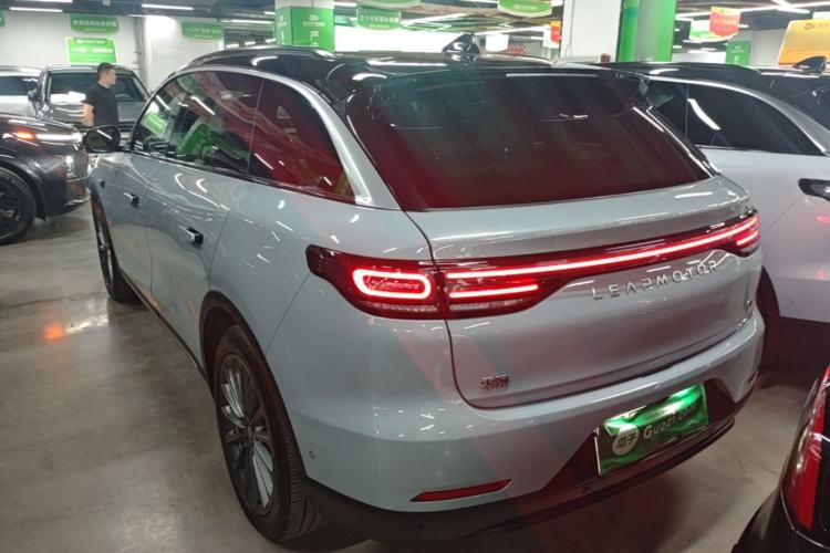 Used Leapmotor C11 2024 All-Electric 580 Luxury Edition Rear Left 45 Deg