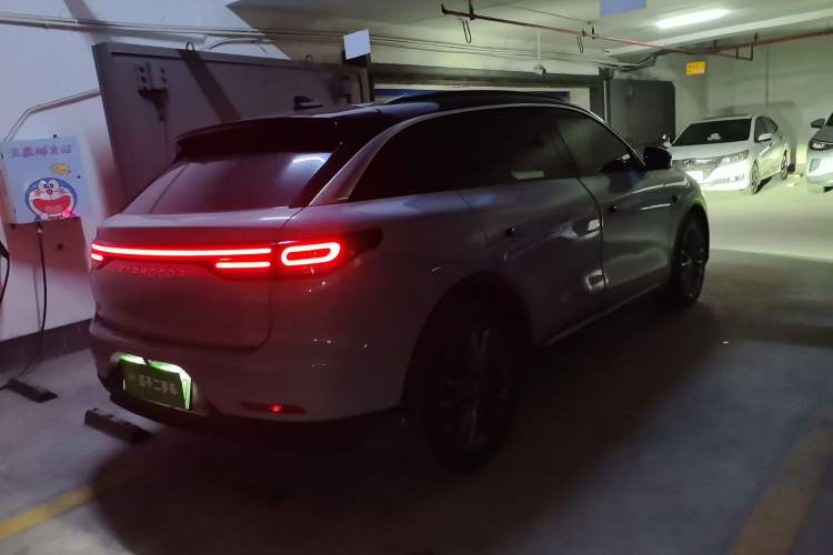 Used Leapmotor C11 2024 All-Electric 580 Luxury Edition Rear Right 45 Deg