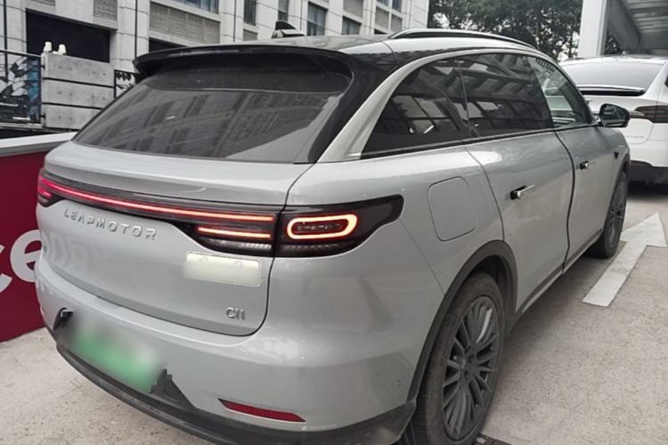 Used Leapmotor C11 2024 All-Electric 580 Luxury Edition Rear Right 45 Deg