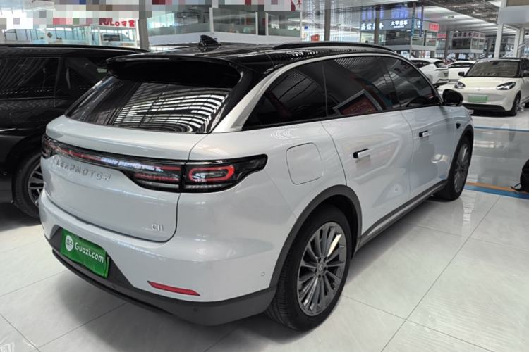 Used Leapmotor C11 2024 All-Electric 580 Luxury Edition Rear Right 45 Deg