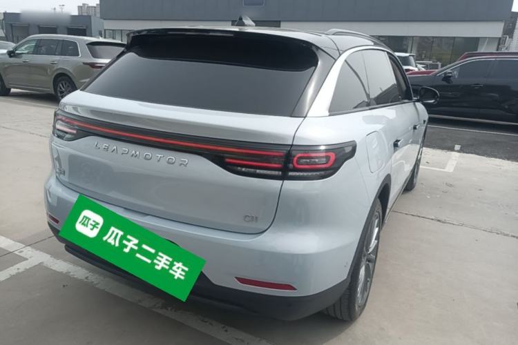 Used Leapmotor C11 2024 Range-Extended 300 Luxury Edition Rear Right 45 Deg
