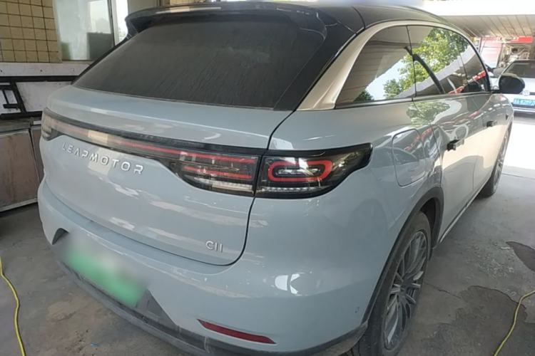 Used Leapmotor C11 2024 All-Electric 580 Luxury Edition Rear Right 45 Deg