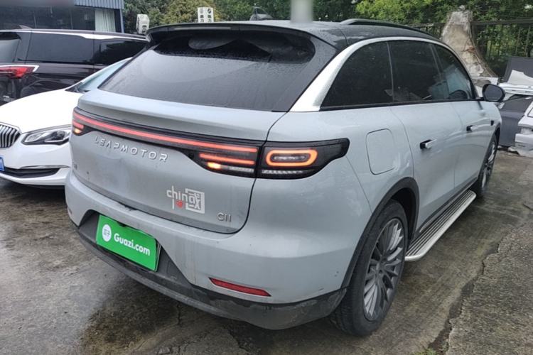 Used Leapmotor C11 2024 All-Electric 580 Luxury Edition Rear Right 45 Deg