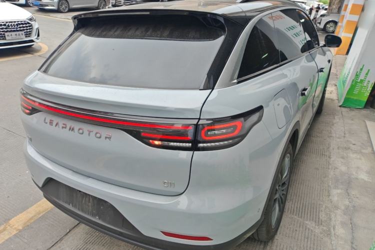 Used Leapmotor C11 2024 All-Electric 580 Luxury Edition Rear Right 45 Deg