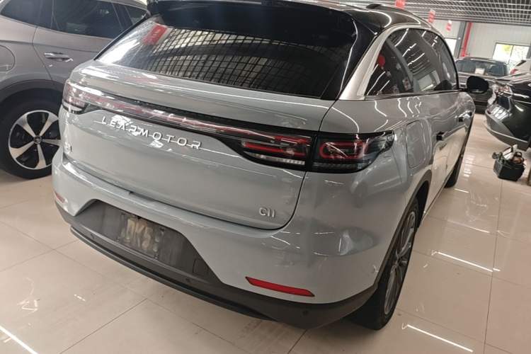 Used Leapmotor C11 2024 All-Electric 580 Luxury Edition Rear Right 45 Deg