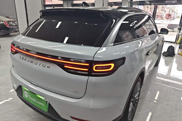 Used Leapmotor C11 2024 All-Electric 580 Luxury Edition Rear Right 45 Deg