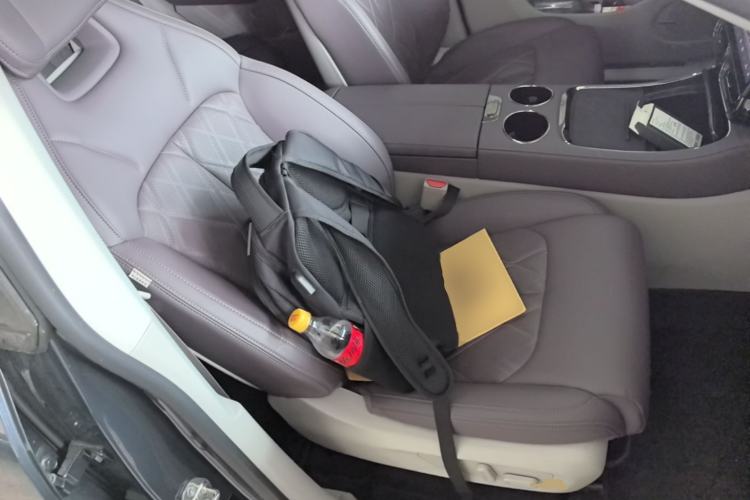 Used Leapmotor C11 2024 Range-Extended 300 Luxury Edition Right Front Seat
