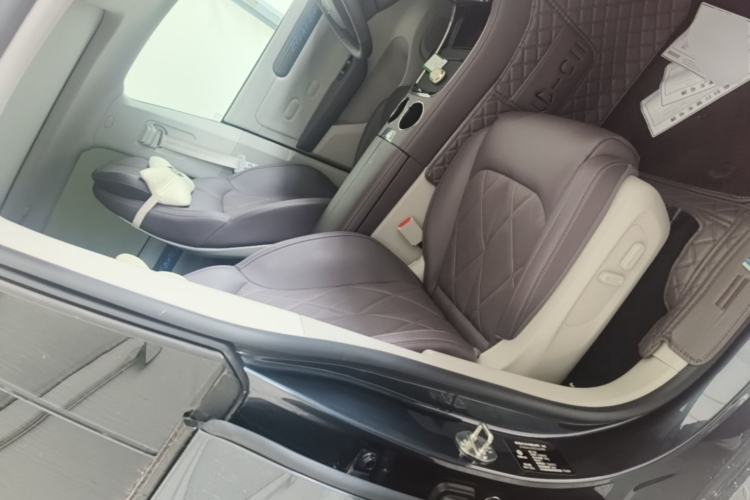 Used Leapmotor C11 2024 All-Electric 580 Luxury Edition Right Front Seat