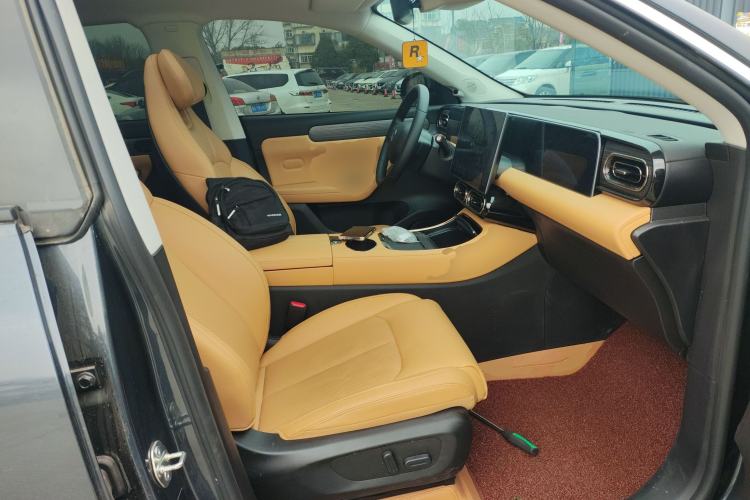 Used Leapmotor C11 2024 All-Electric 580 Luxury Edition Right Front Seat